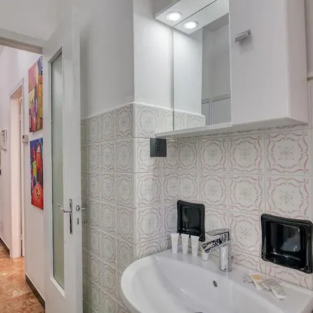 Apartment La Casa Di Ale Front Golf
